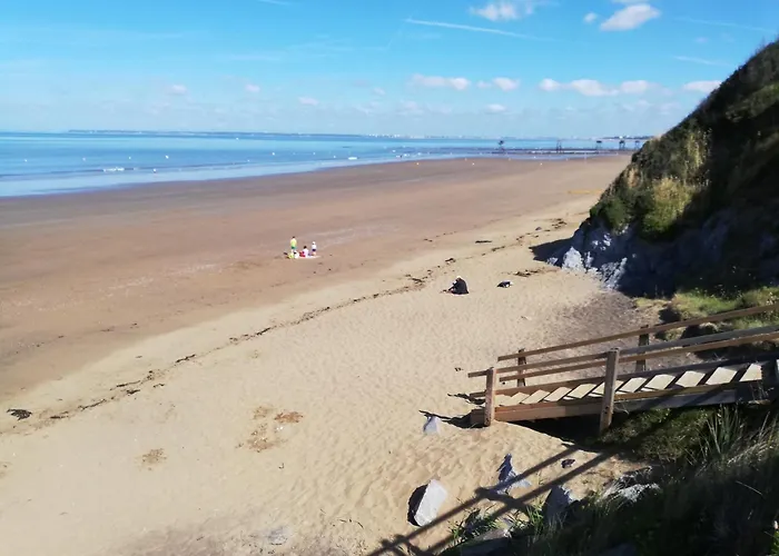 Semesterbostad Maison De Proche Ocean